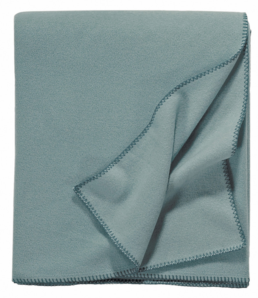 Eagle Plaids Fleecedecke Tony in der Farbe Salbei