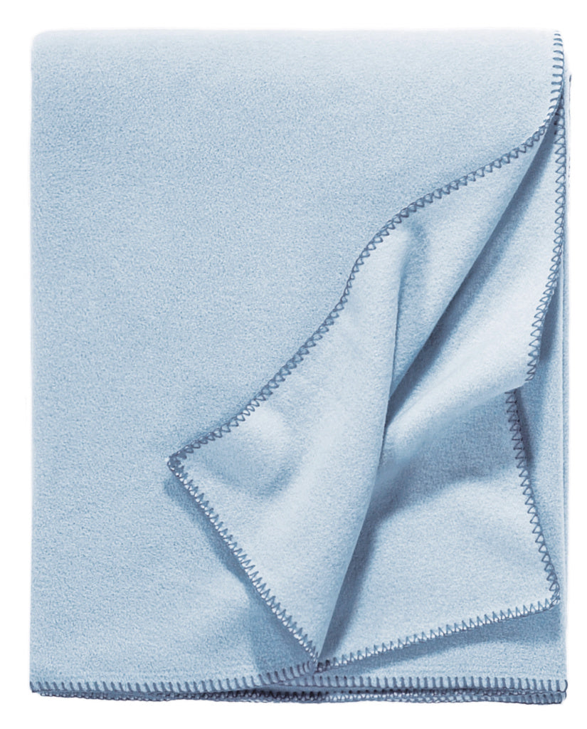 Eagle Plaids Fleecedecke Tony in der Farbe Hellblau