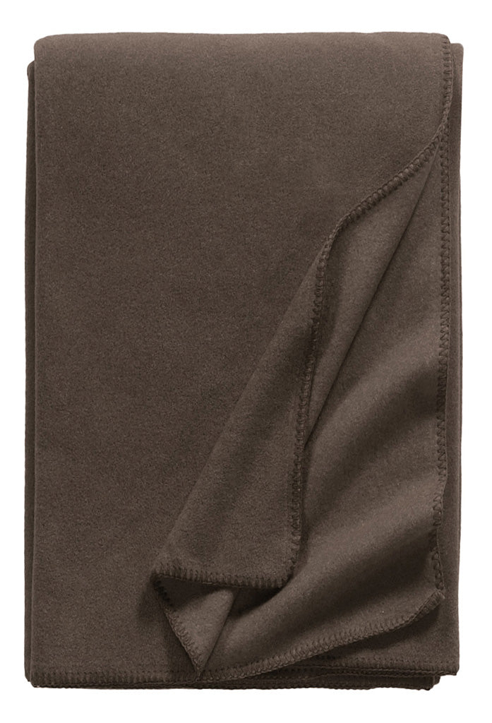 Kinder Fleecedecke Tony Small in der Farbe Walnut