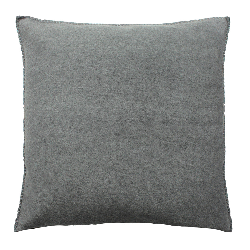 Fleece Kissen Tony L quadratisch von Eagle Plaids in der Farbe Flanell