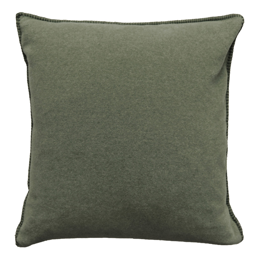 Fleece Kissen Tony quadratisch S von Eagle Plaids in der Farbe Agave