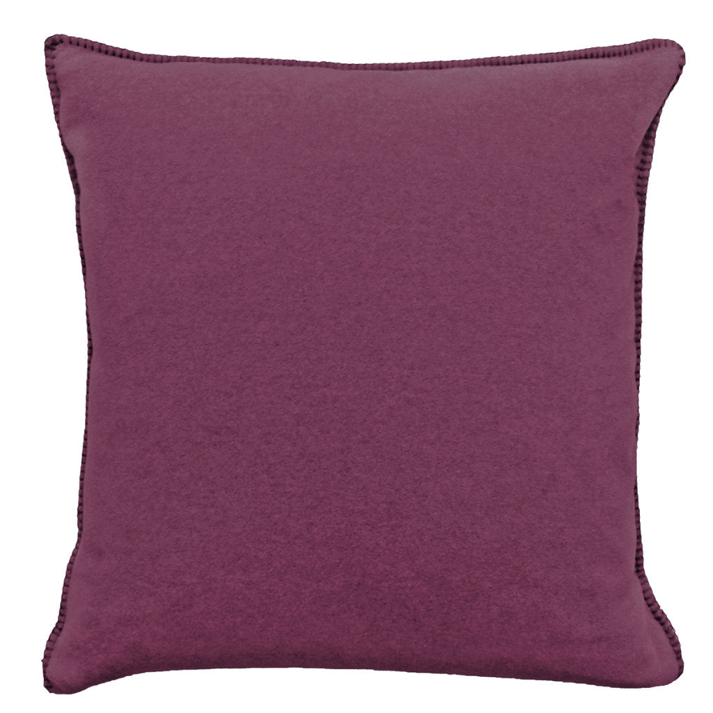 Fleece Kissen Tony quadratisch S von Eagle Plaids in der Farbe Blueberry