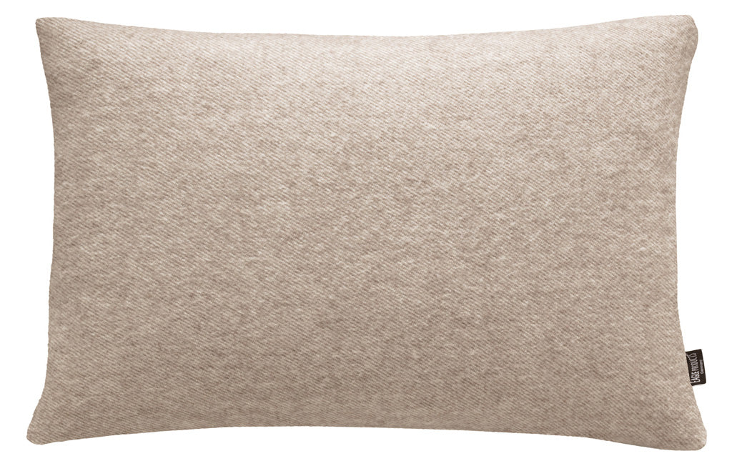 Kissenbezug Boston von Eagle Products aus reiner Merino Schurwolle mit Reissverschluss, Größe M 60 x 40 cm in der Farbe Dunkelnatural