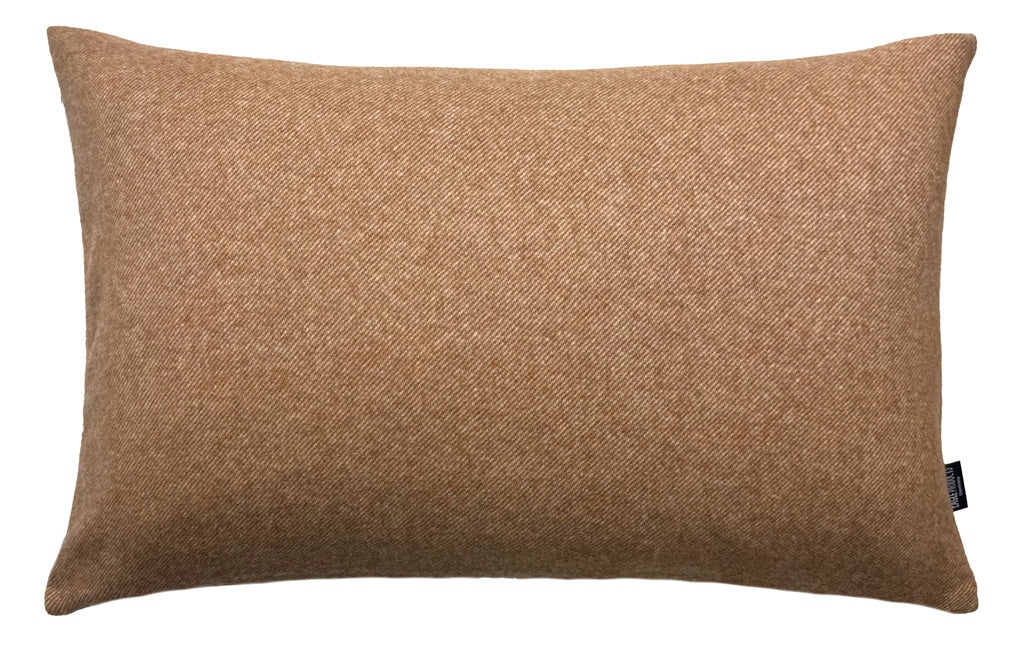 Kissenbezug Boston von Eagle Products aus reiner Merino Schurwolle mit Reissverschluss, Größe M 60 x 40 cm in der Farbe Caramel