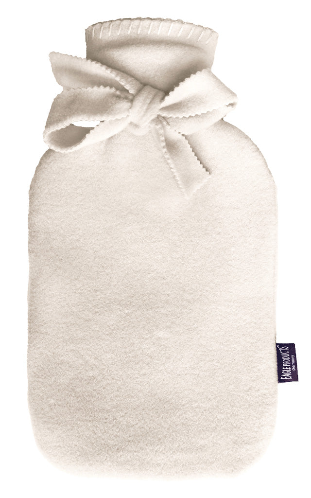 Wärmflasche Tony von Eagle Products mit Bezug aus Fleece in der Farbe Wollweiss