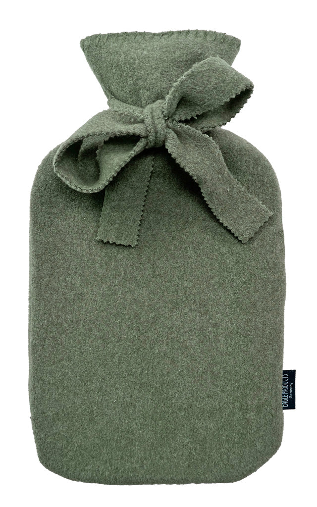 Wärmflasche Tony von Eagle Products mit Bezug aus Fleece in der Farbe Moos