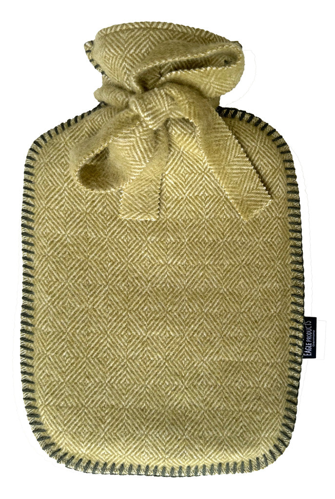 Wärmflasche Aberdeen von Eagle Products mit Bezug aus Merinowolle in der Farbe Erbse