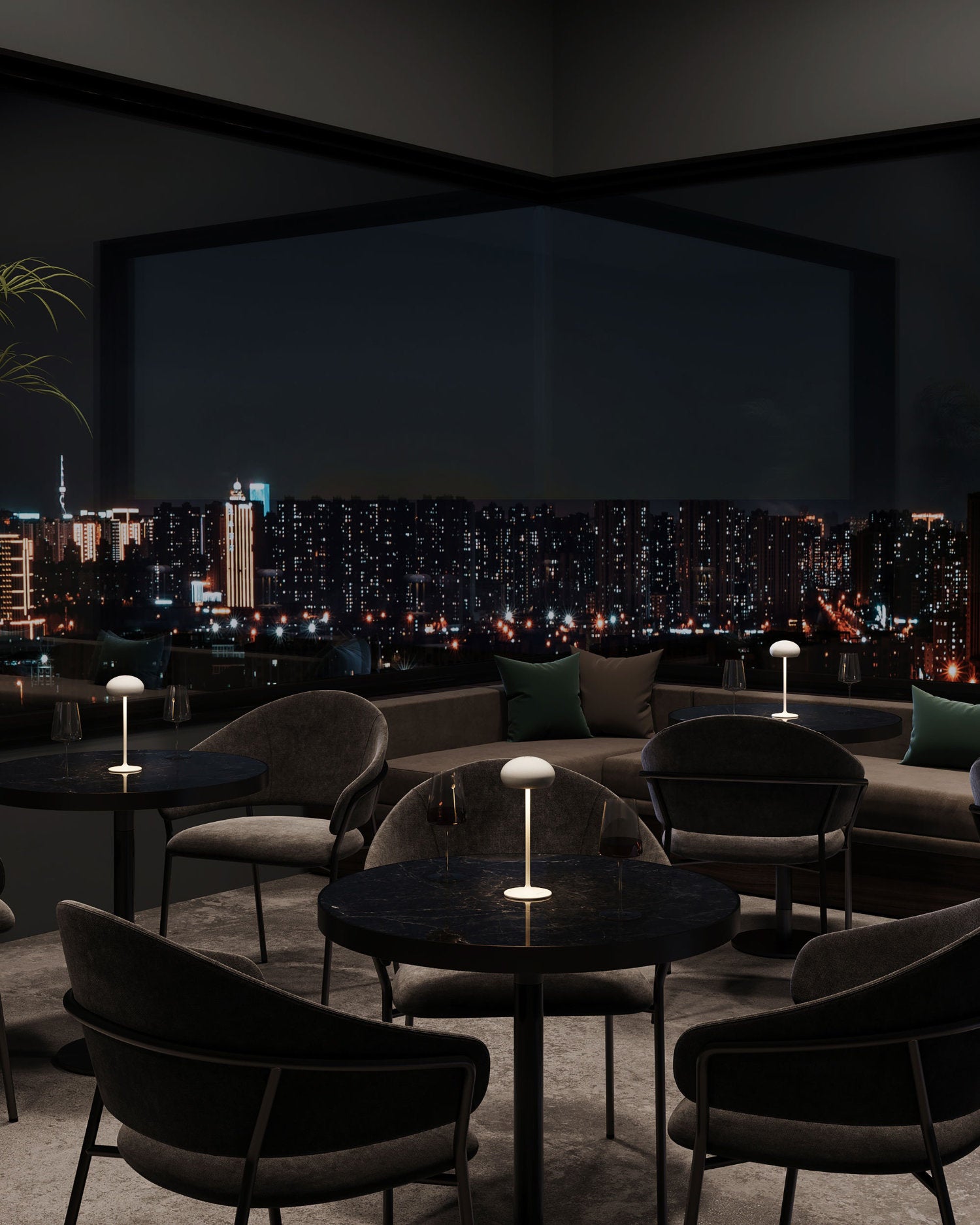 Sompex Pebble weiße Akkutischleuchten mit rundem Retro-Schirm aus Aluminium, kabellos unf dimmbar – für drinnen und draußen