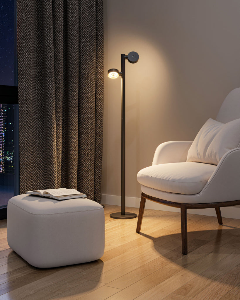 Ronda Akku-Stehleuchte von Sompex in Schwarz mit zwei schwenkbaren LED Leuchtenköpfen