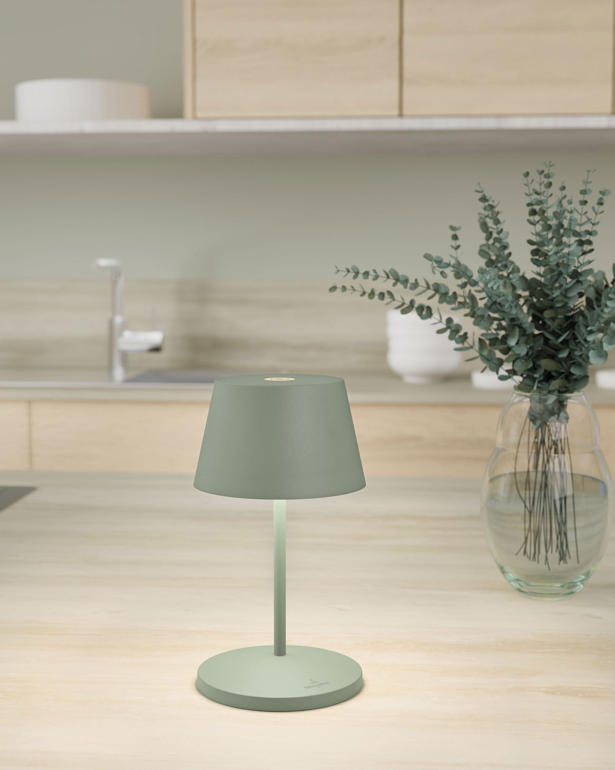 Akku Tischleuchte Seoul RC von Villeroy & Boch, neue Generation, Farbe Olive kompatibel mit RC Fernbedienung