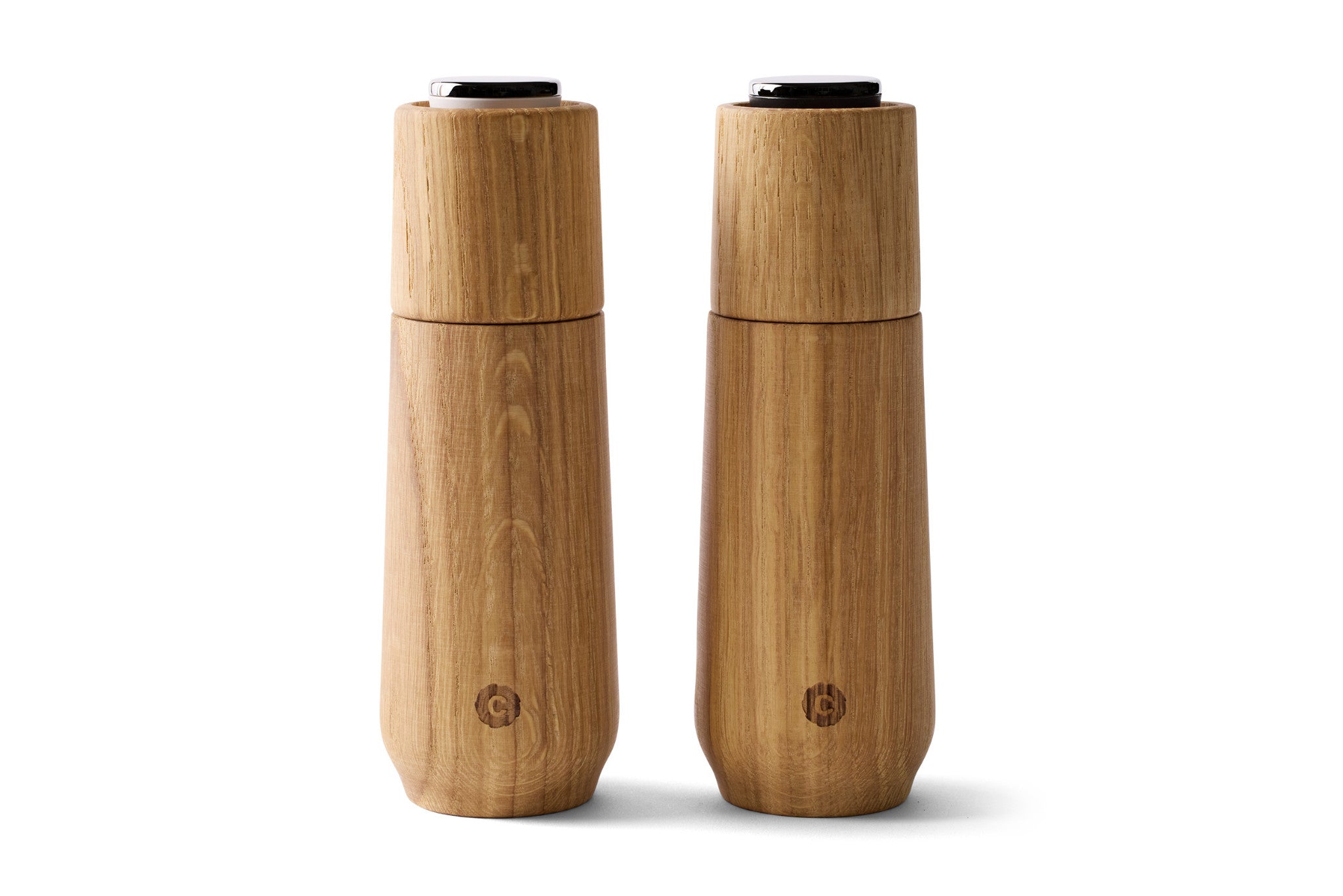 Salz- und Pfeffermühlen Champagne von Crushgrind aus Eiche mit Keramikmahlwerk