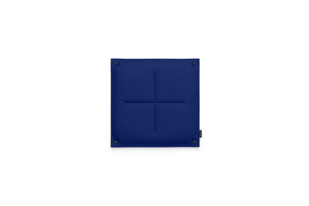 Kleine Pinnwand Orgaboard aus Filz von Hey-Sign in der Farbe Dunkelblau