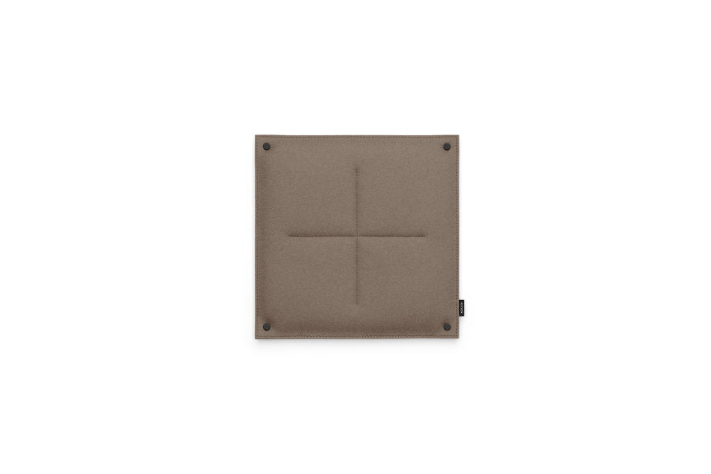 Kleine Pinnwand Orgaboard aus Filz von Hey-Sign in der Farbe Taupe