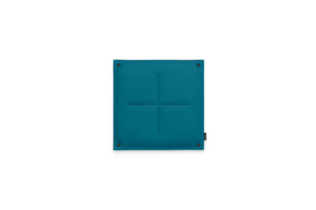 Kleine Pinnwand Orgaboard aus Filz von Hey-Sign in der Farbe Deep Water