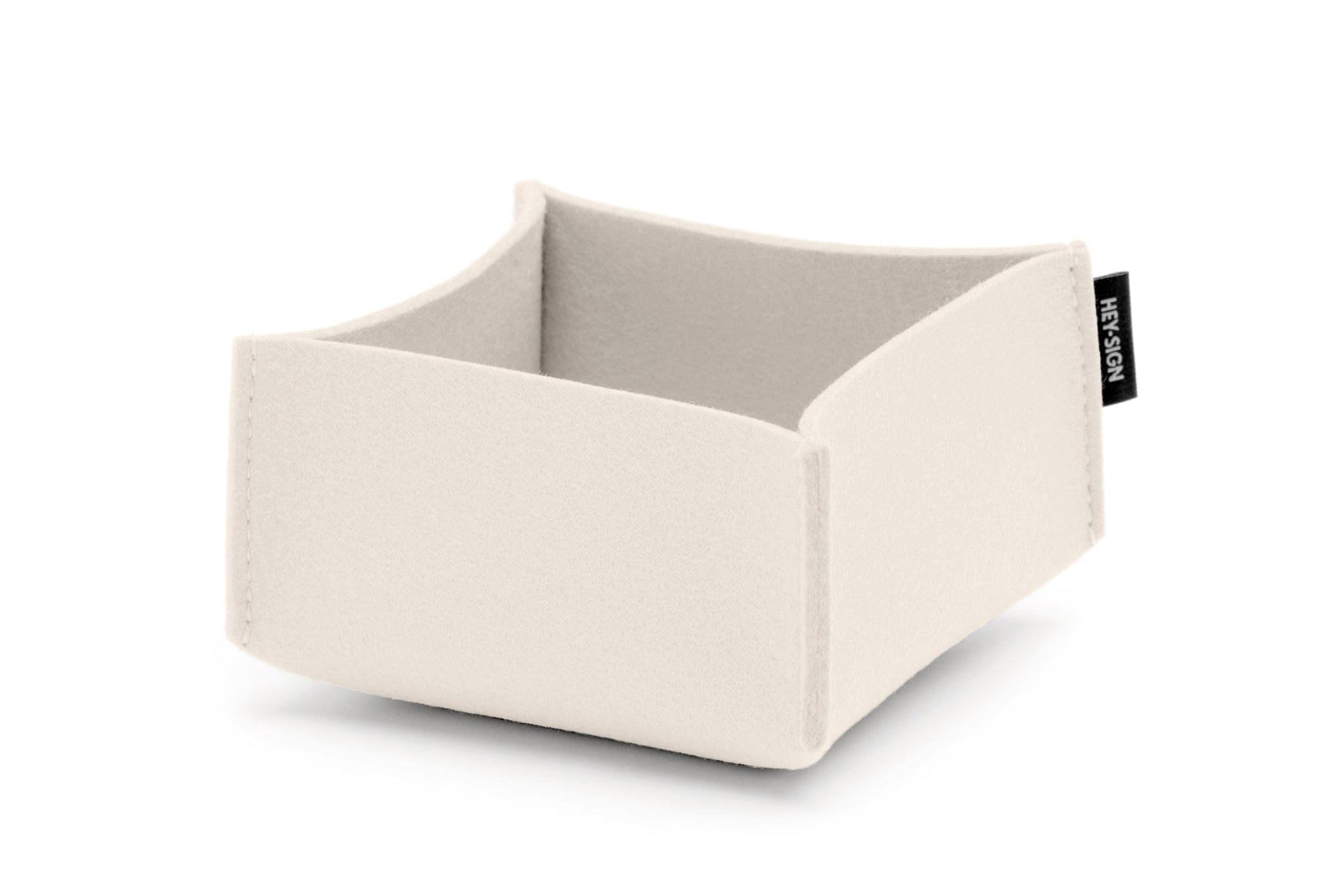 Hey-Sign Box No 2 aus Wollfilz Größe M in der Farbe Wollweiß