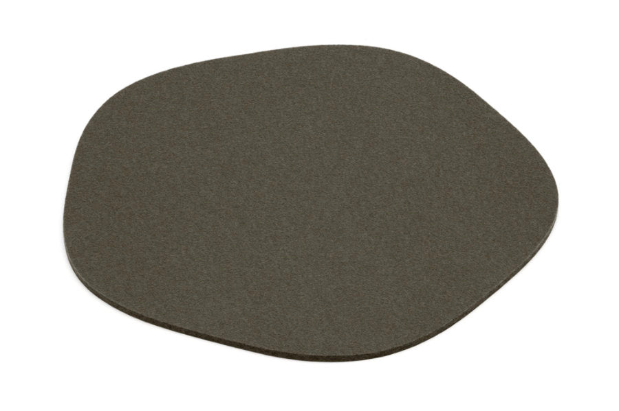 Hey-Sign Tischset Pebble aus Wollfilz, Farbe Umbra