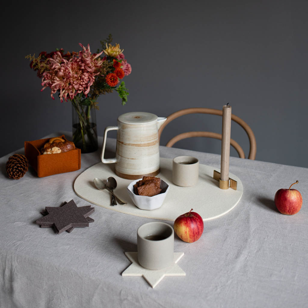 Hey-Sign ovales Tischset aus Wollfilz