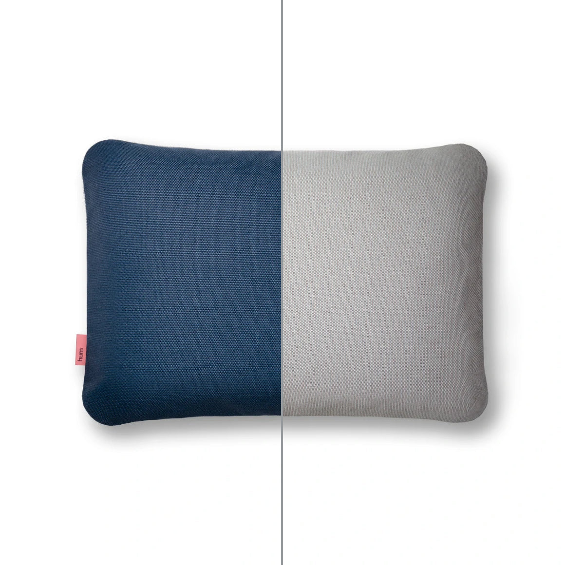 Zweifarbiges Zweifarbiges quadratisches Hum Outdoor Kissen Größe L in den Farben Marine und Kreide