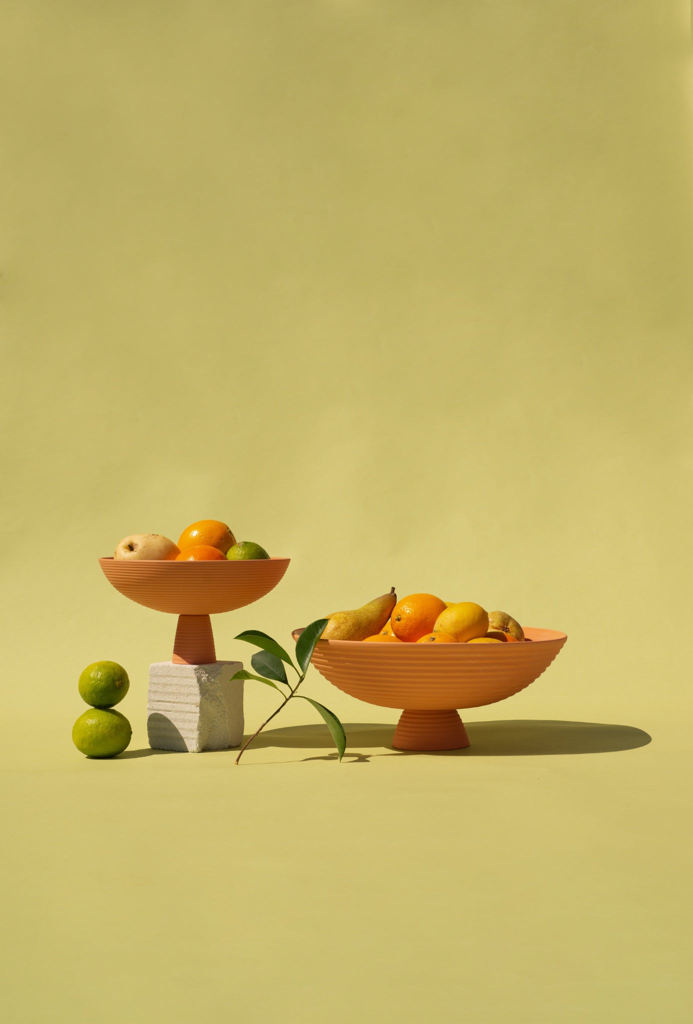 Schale Dais Bowl Big und Small von Schneid Studio, Keramik