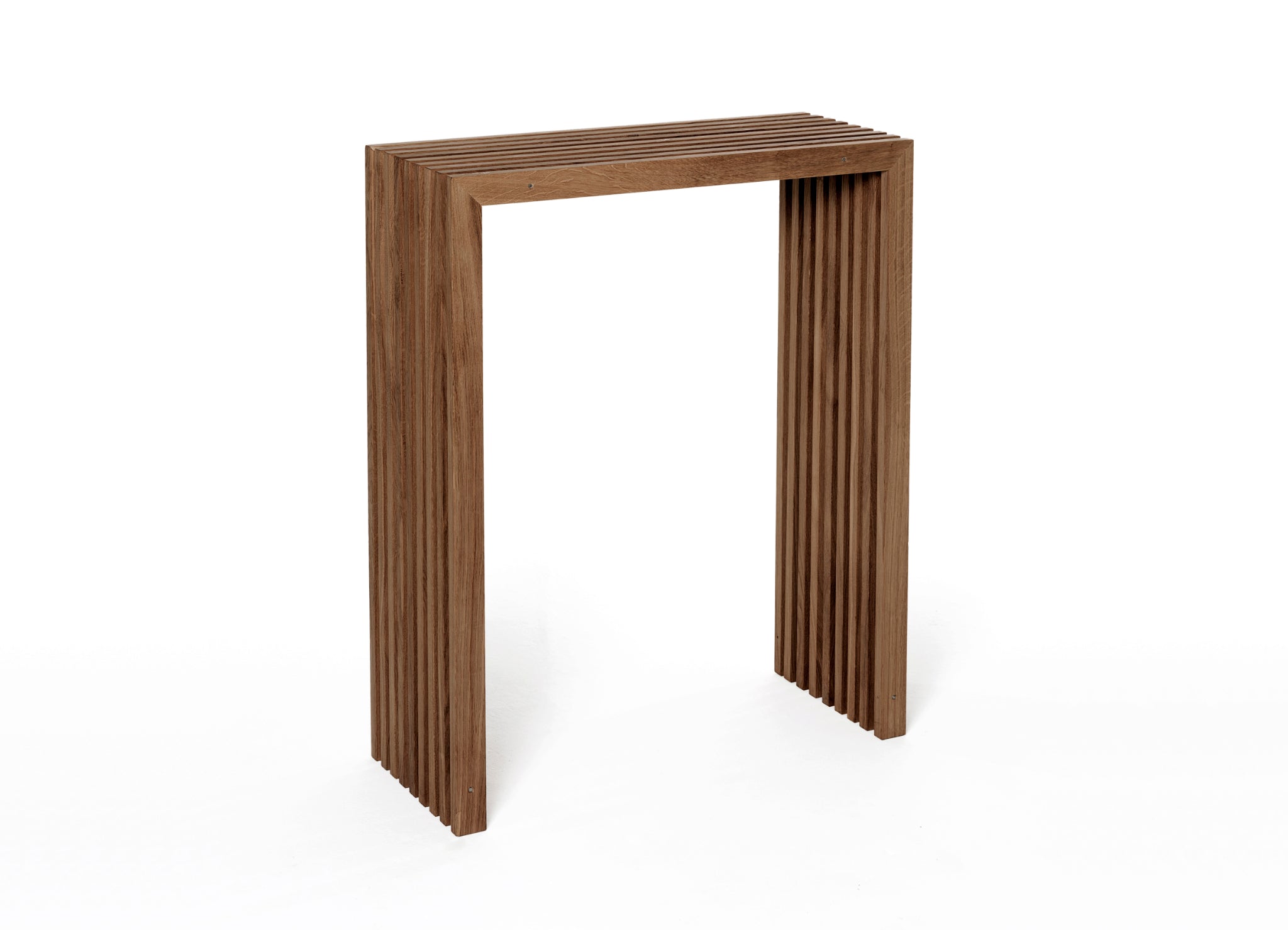 Stehtisch aus Holzlamellen Eiche dunkel geölt von Raumgestalt