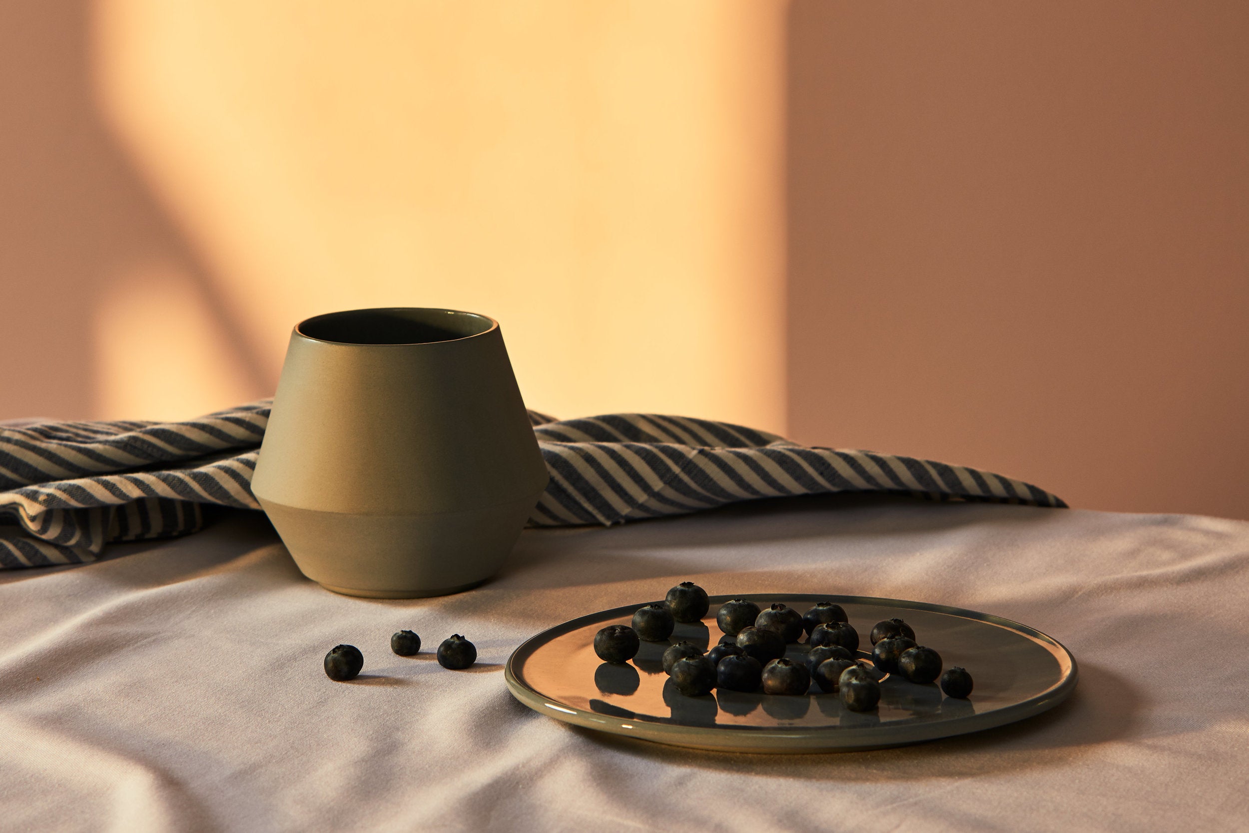 Zuckerdose Unison von Schneid Studio, Keramik