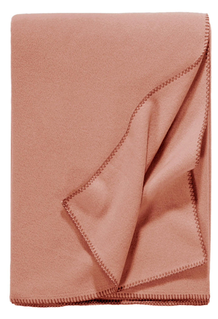 Kinder Fleecedecke Tony Small in der Farbe Rosewood