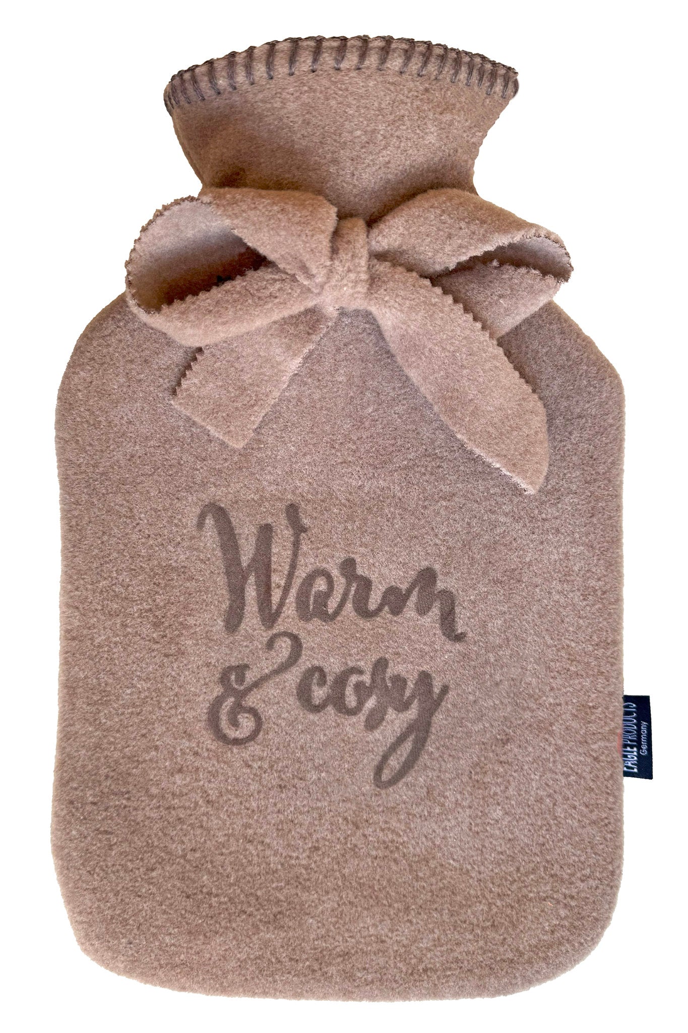 Wärmflasche Olaf von Eagle Products aus kuscheligem Fleece in Nutria mit braunem Schriftzug und Schleife