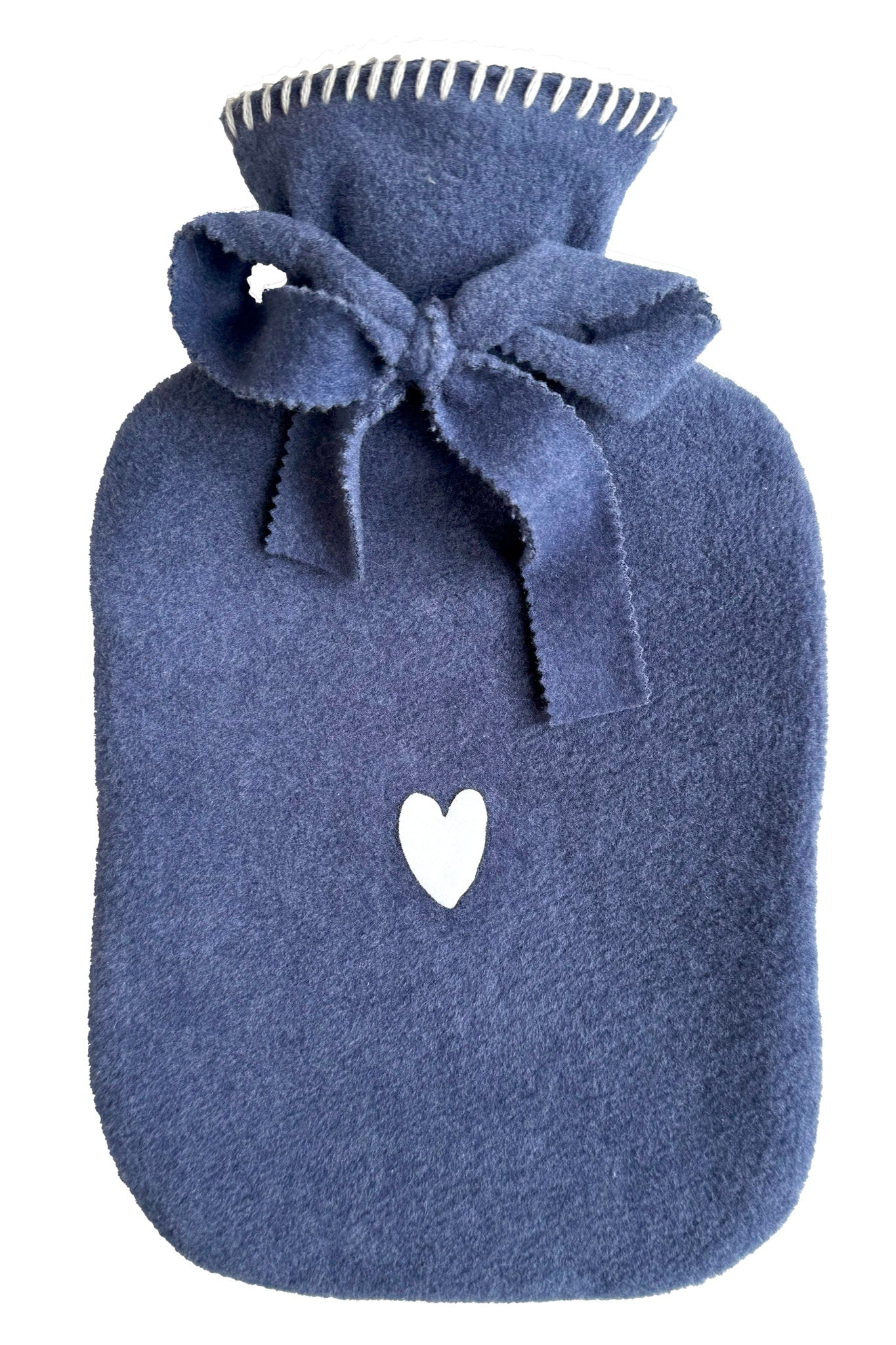 Wärmflasche Elsa von Eagle Products aus kuscheligem Fleece in Denim mit  Herz in Weiß und Schleife