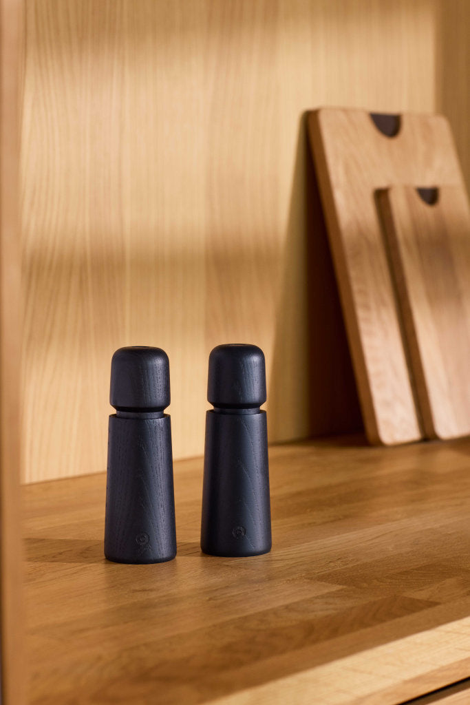 Crushgrind Salz- und Pfeffermühlen Stockholm 17 cm H aus Esche Dunkelblau 