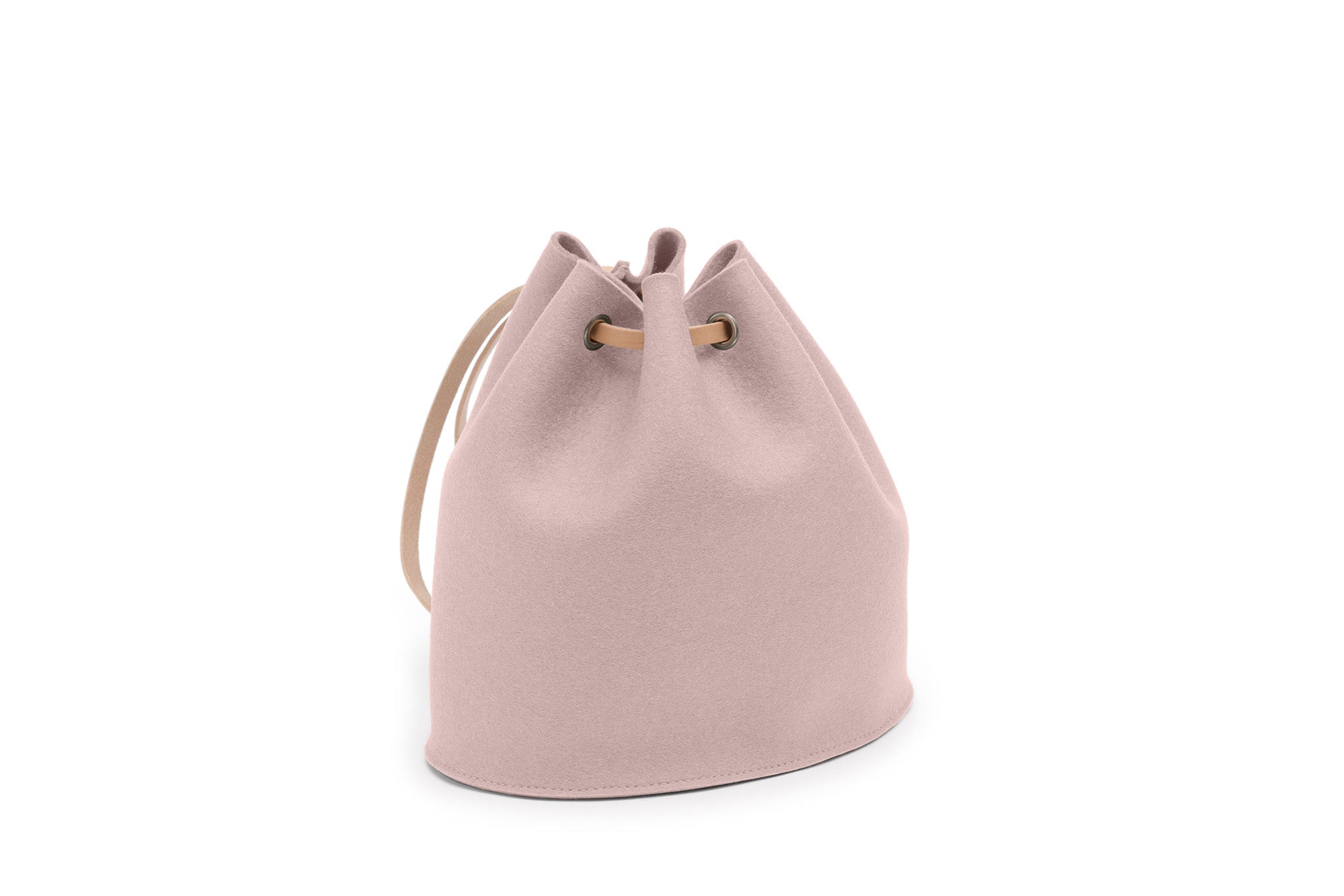 Rucksack Tilda aus Wollfilz von Hey-Sign in der Größe S mit naturfarbenen Lederriemen, Farbe Powder