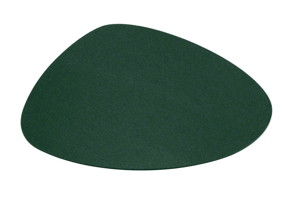 Hey-Sign Tischset Stone aus Wollfilz, organische Form, Farbe Deep Forest