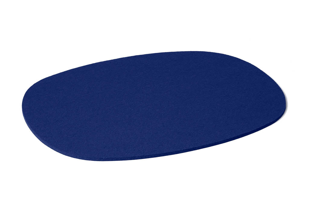 Hey-Sign ovales Tischset aus Wollfilz, Farbe Dunkelblau